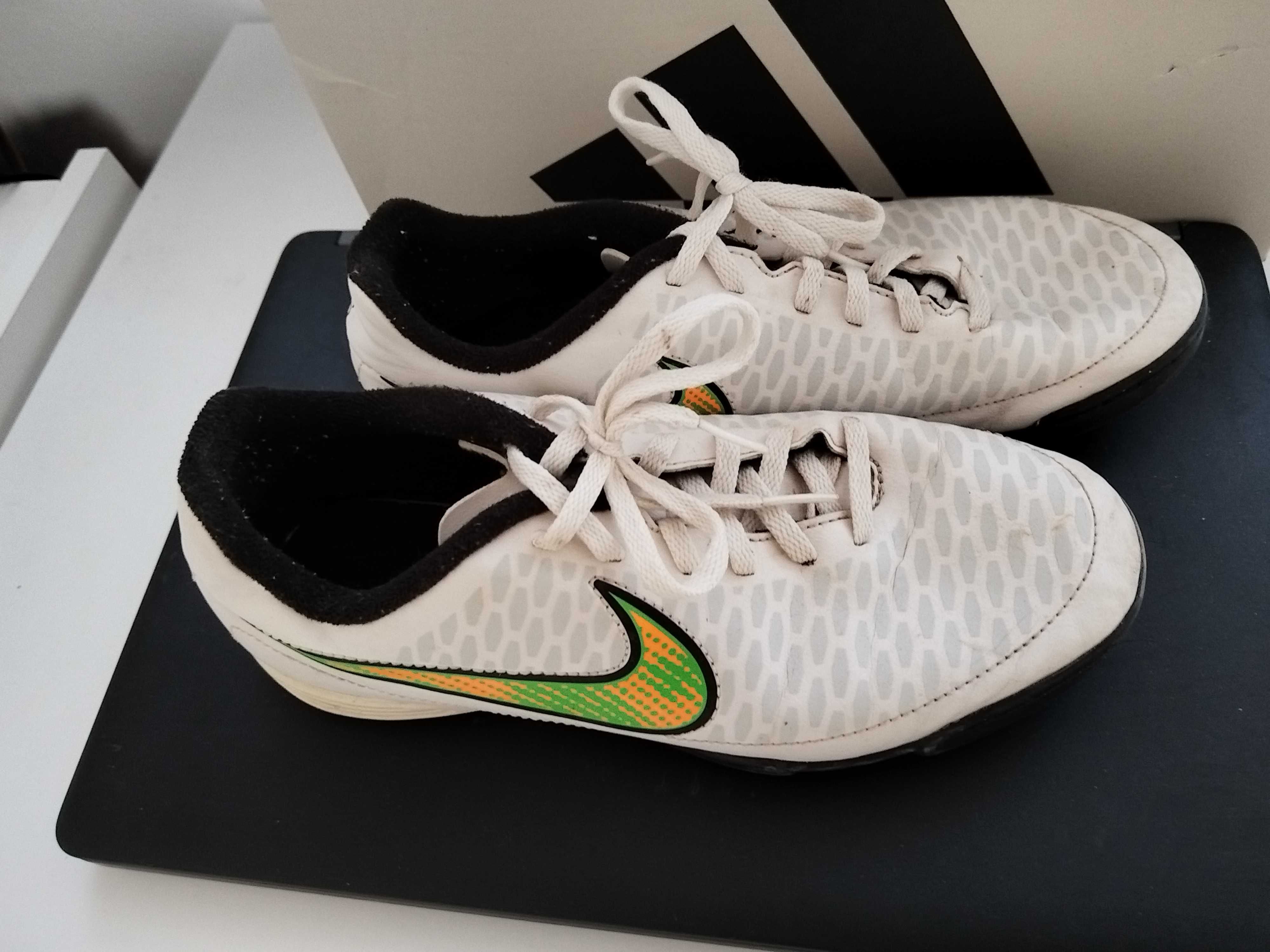Маратонки Nike Mercurial Vapor 16 Club TF