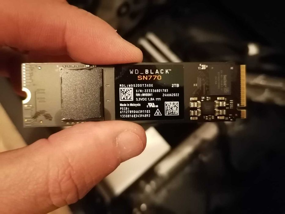 SSD WD Black SN770 2TB PCI Express 4.0 x4 M.2 2280 5.150 MB/s