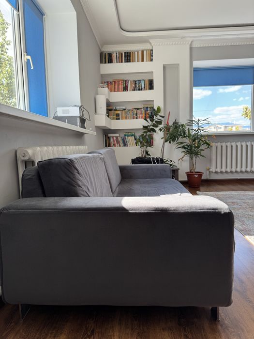 Диван (неплохое состояние)