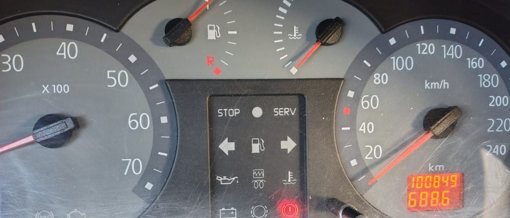 Vand Renault Simbol, motor 1.4, 108.000km