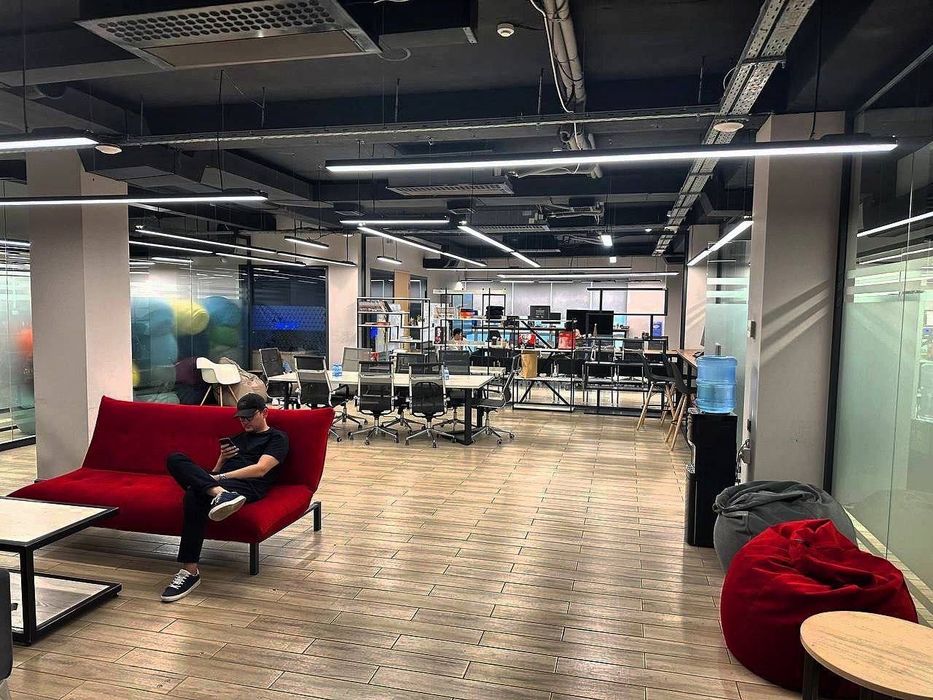 Аренда помещения, Айбек, 400м2