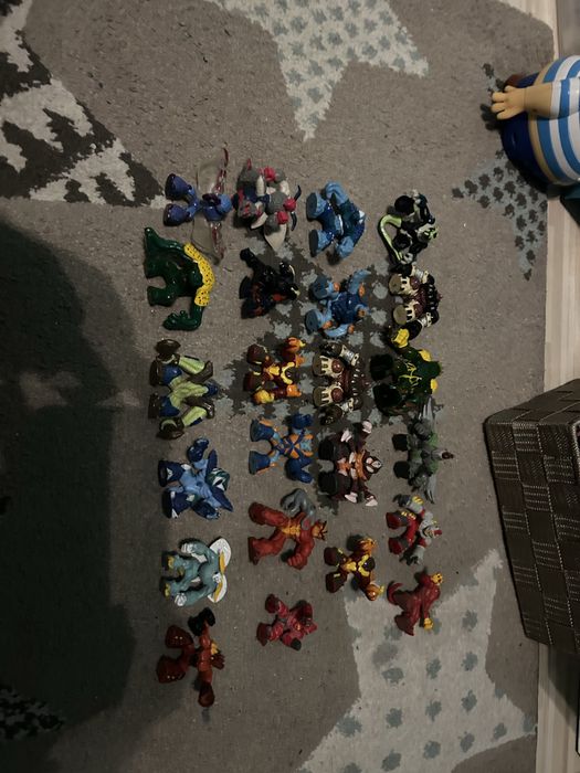 Гормити играчки