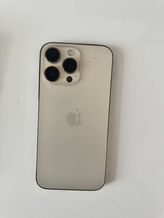 Iphone 14 Pro Max auriu