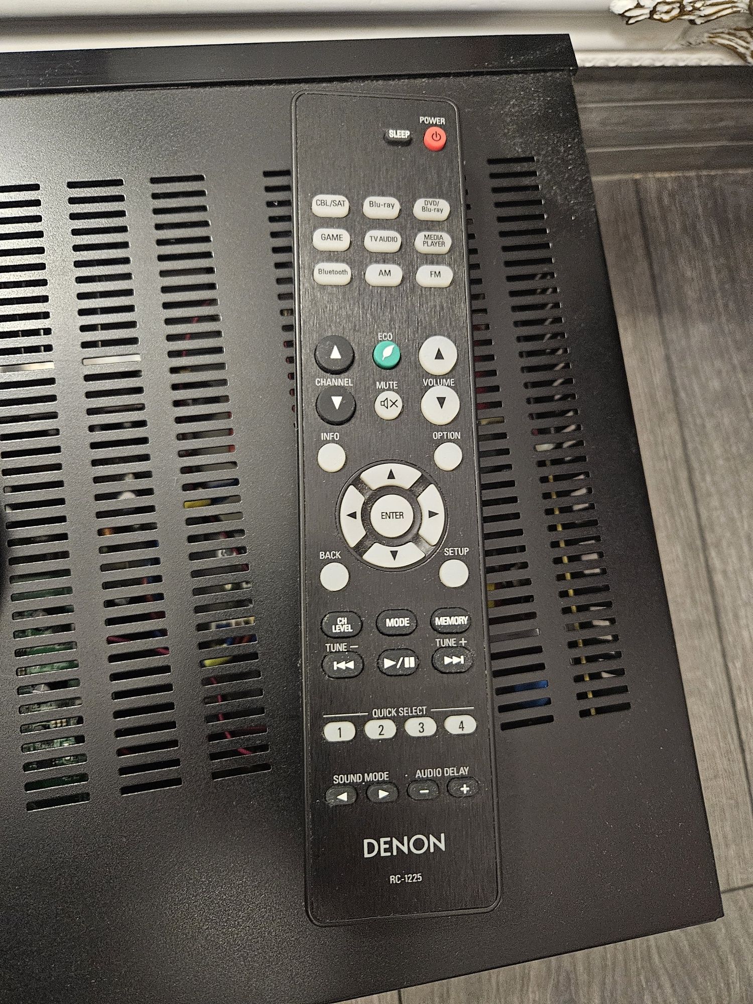 Vand Amplificator/ Receiver Denon AVR -X250BT bluetooth