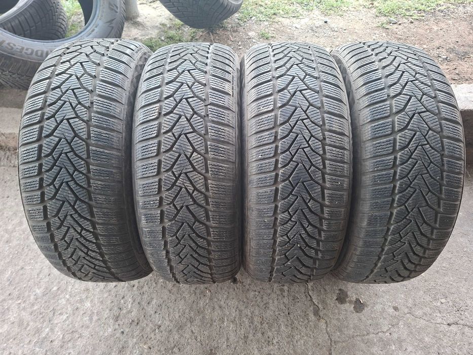 205/55 R17 UNIROYAL DOT22