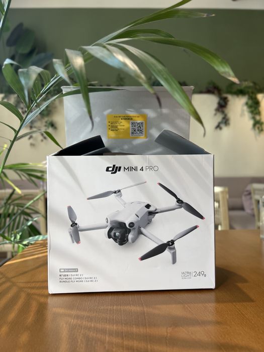 DJI MiNI 4 pro combo дрон