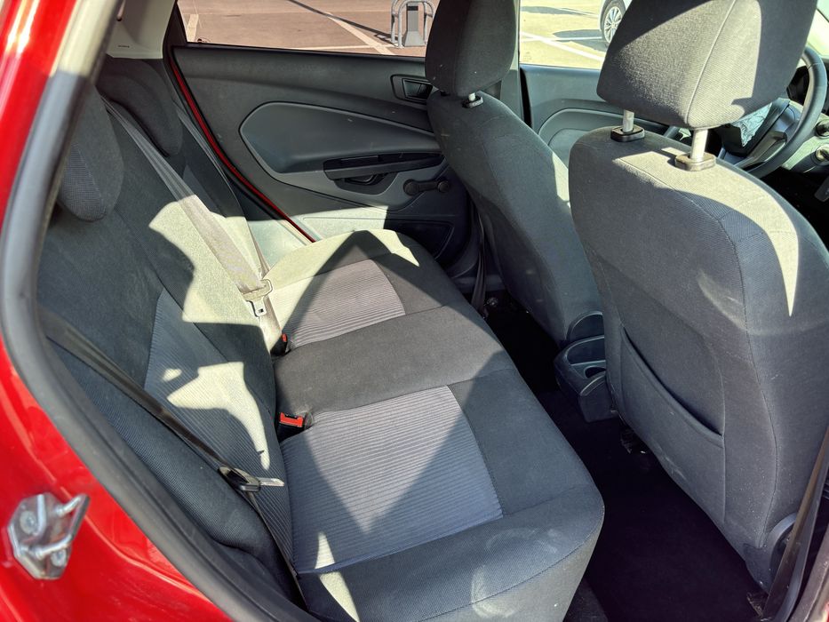 Ford Fiesta Model 2015 1,2 Benzina Usor Avariat / Lovit