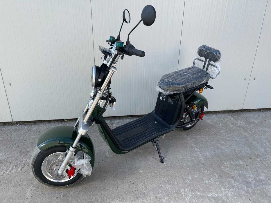 Scuter Electric 2000W Baterie Mare 20 Amperi Certificat Inmatriculare