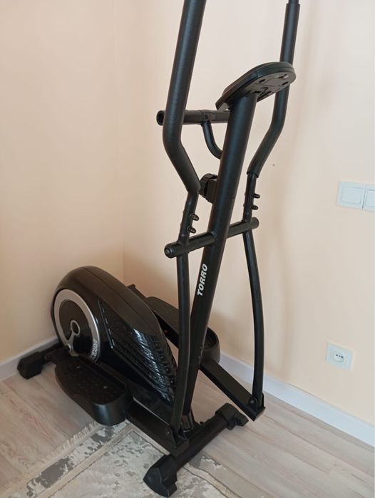 Продам эллиптический тренажёр