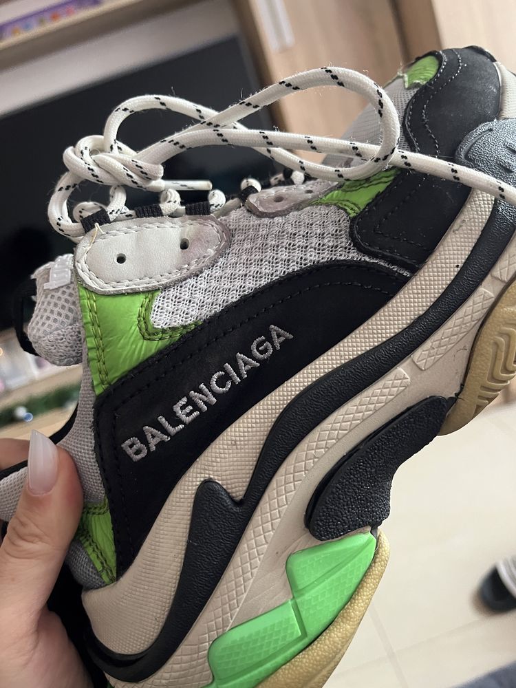 Balenciaga triples