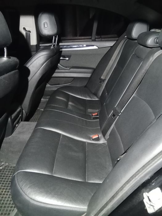 Vând BMW avariat seria 5 model 520d f10