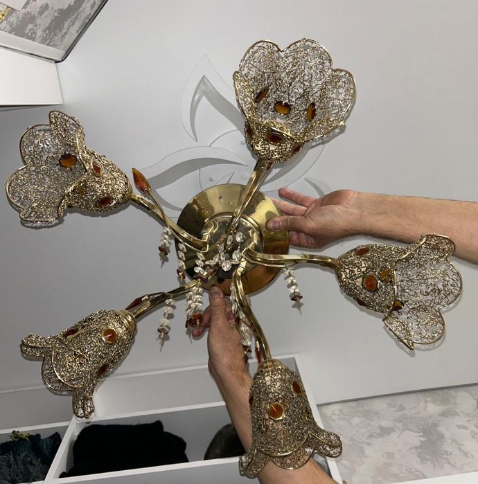 Люстра 5-рожковая позолоченная