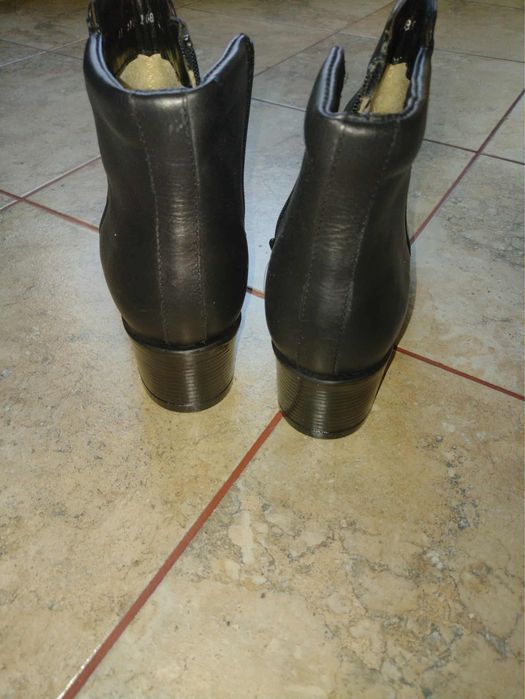 Български дамски боти