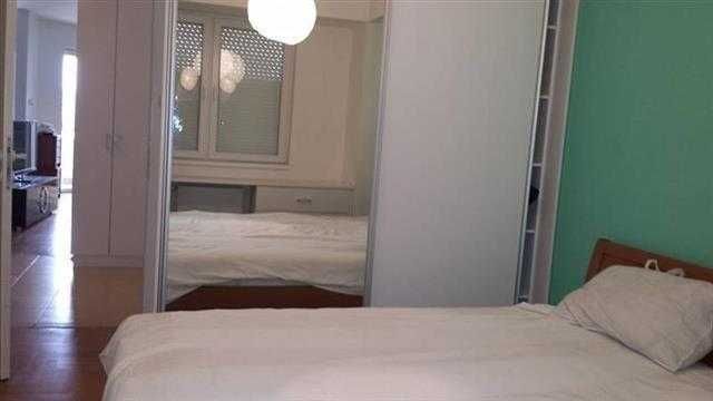 Дава се под наем Двустаен апартамент в Бургас, Славейков - 57 кв.м за 244.8 € - Снимка #3