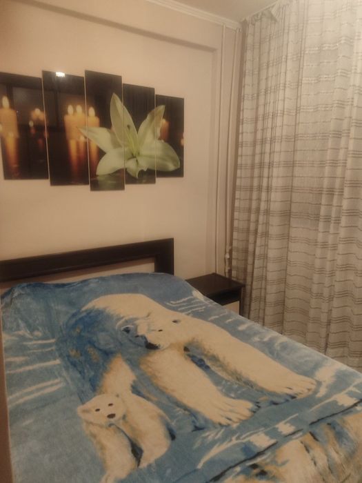 Сдаётся СВОЯ , Без маклера одна переделанная в двух комнатную квартира