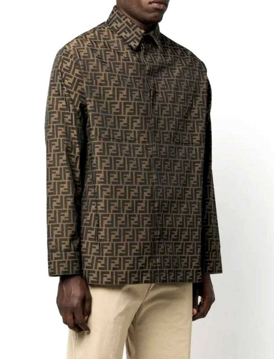 Мъжка Риза Яке FENDI нов модел