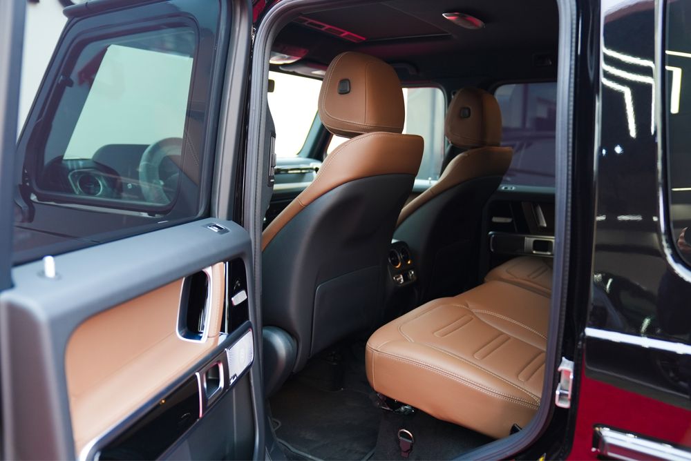 Mercedes Benz G580 EQ (AMG G63 orginal Body)