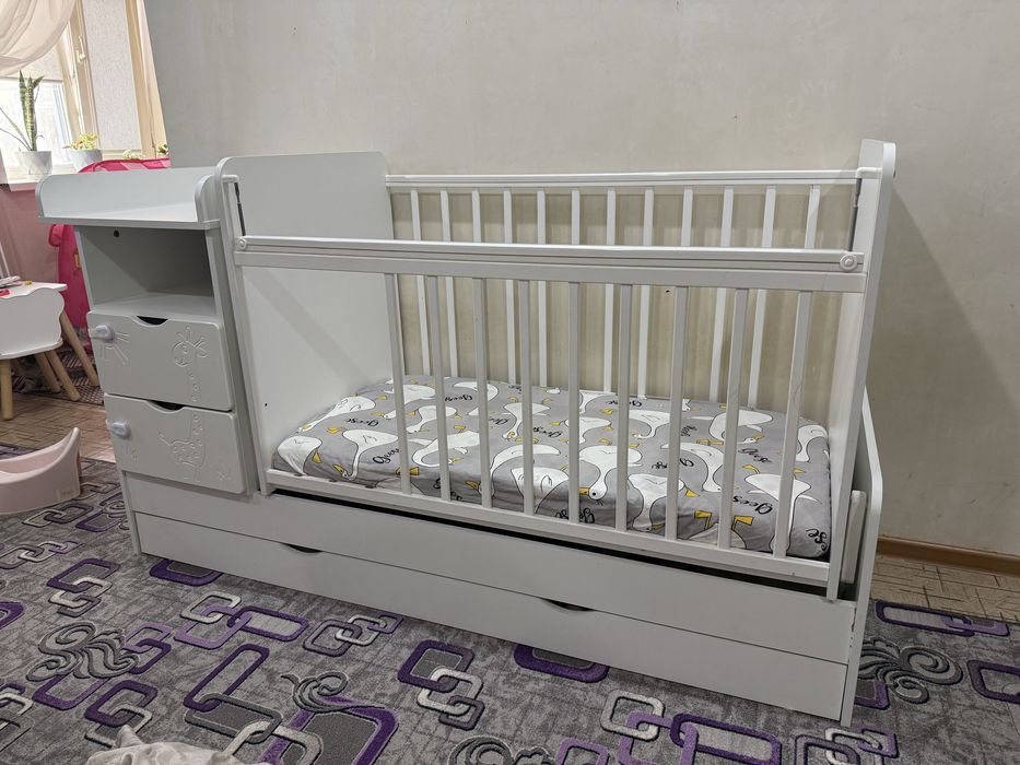 Продам детскую кроватку