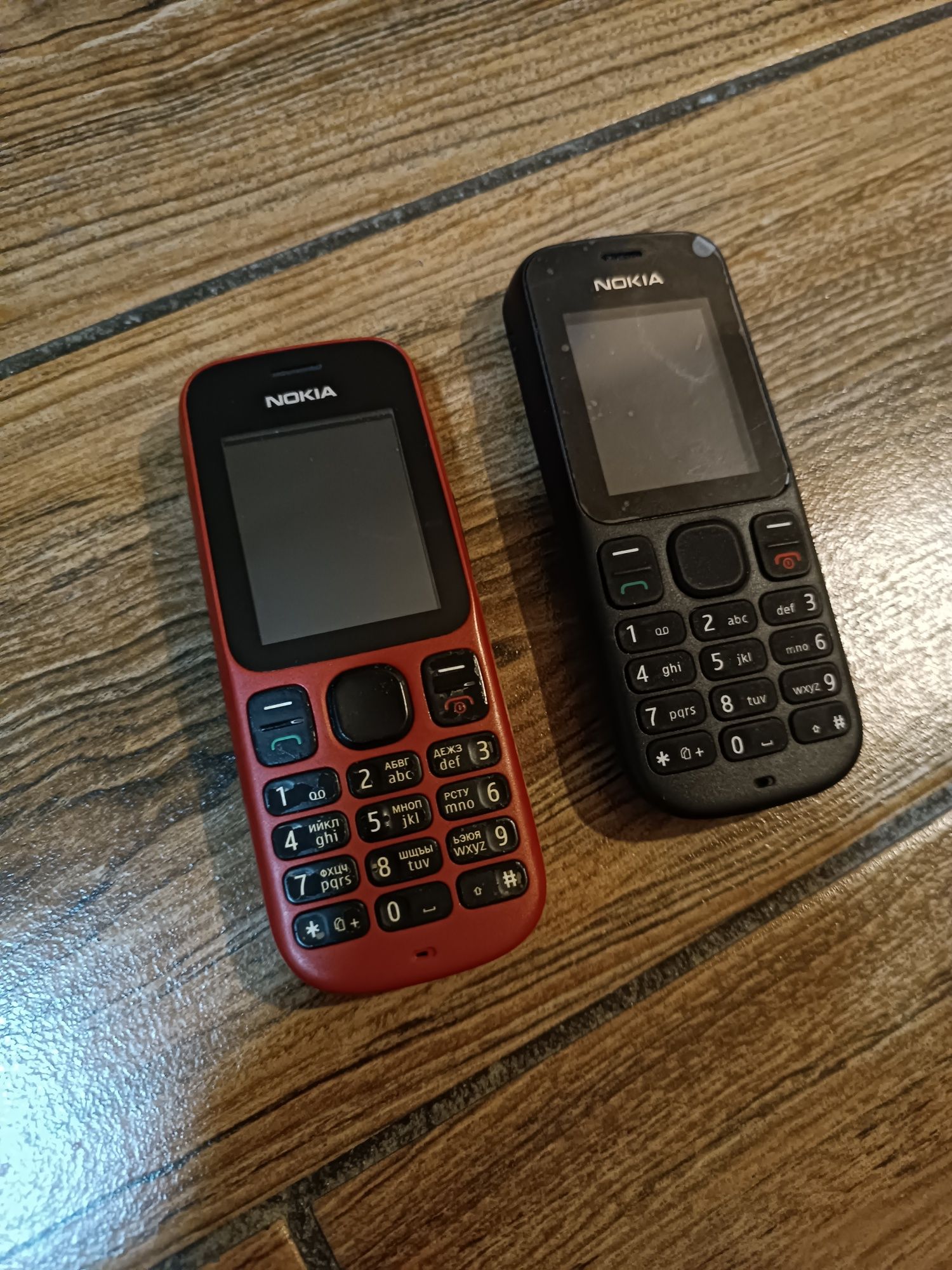 Nokia 101 original. 2 sim kartali.