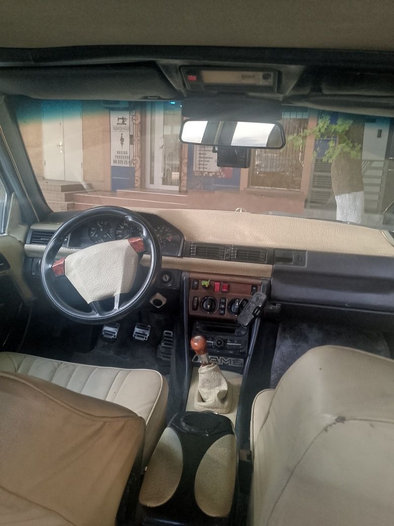Mercedes 1987 yil