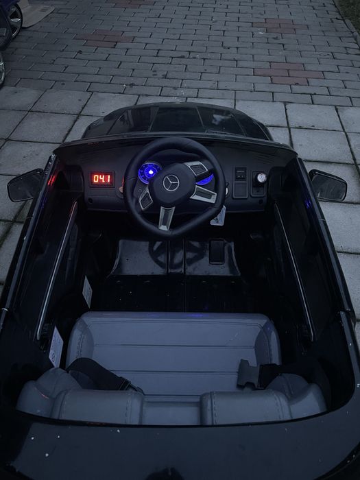 Motocicleta si masina electrica defecte