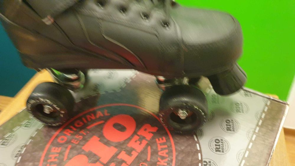 Vand role noi masura 43