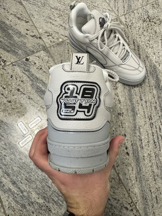 Vand adidasi lv skate