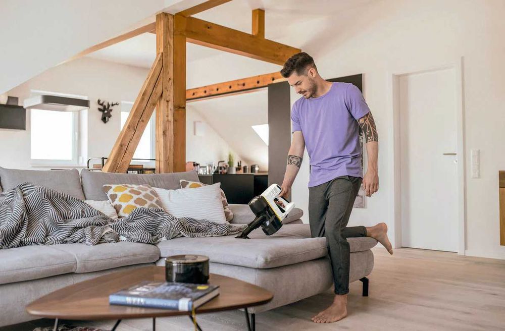 Аккумуляторный пылесос Karcher VC 4 Cordless MyHome