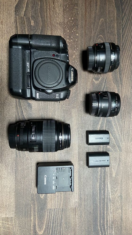 Продавам Canon 5D mkII и обективи