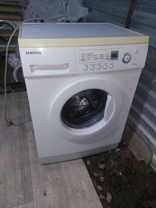 Продаються стиральные машинки Самсунг Lg