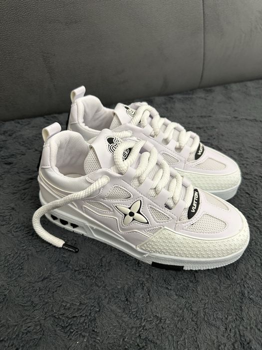 Adidasi Louis Vuitton (LV) - Calitate PREMIUM - marimi de la 36 la 44