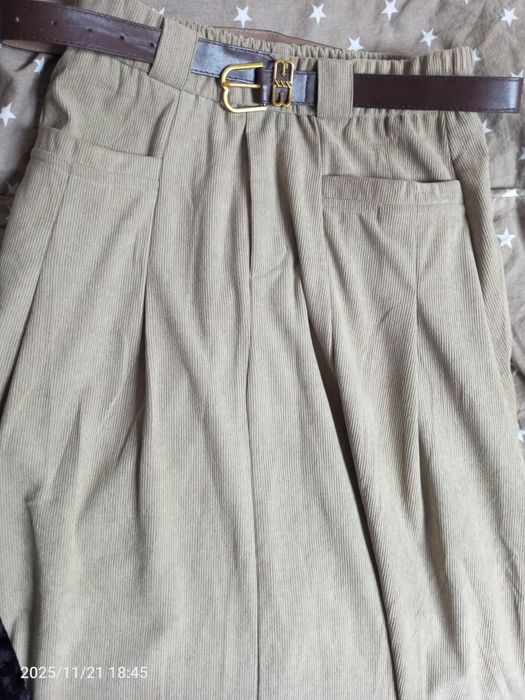 Yubka: qalin, qishgi