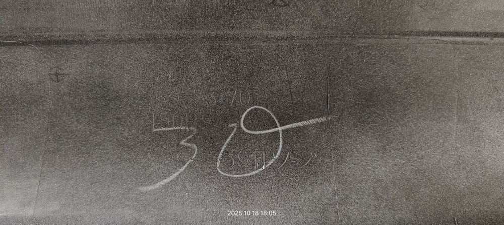 Бампер на Лексус задний