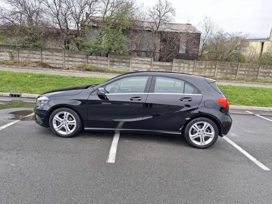 Vând autoturism marca Mercedes bemz A class 180 CDI 2013