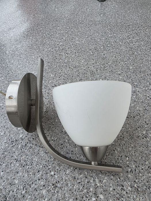 Продам светильник