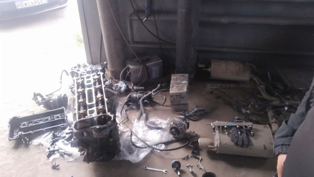 Продам мотор по запчастям Мазда 6