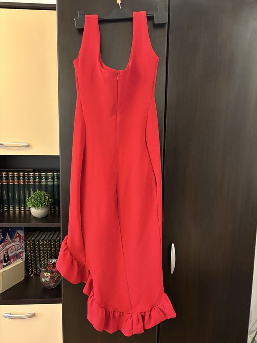 Rochie eleganta midi