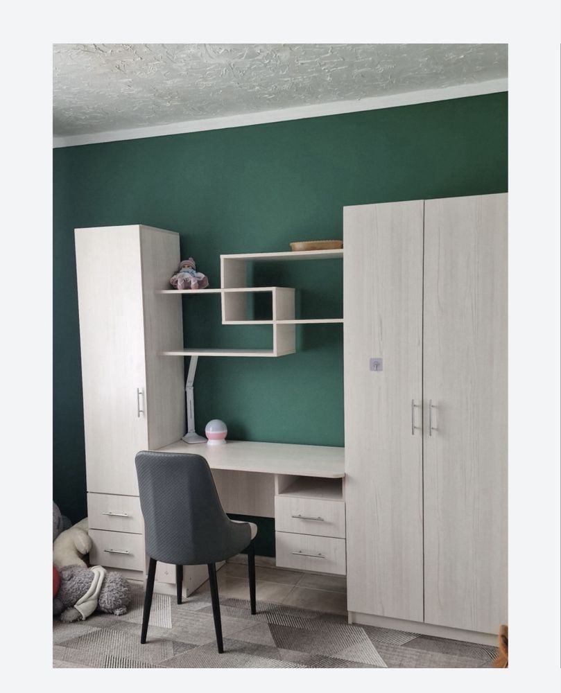 Срочно продается шкаф