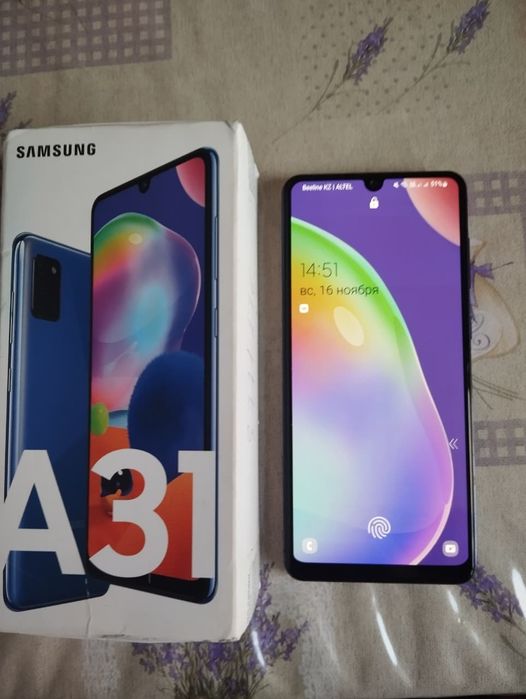 Продам телефон Самсунг