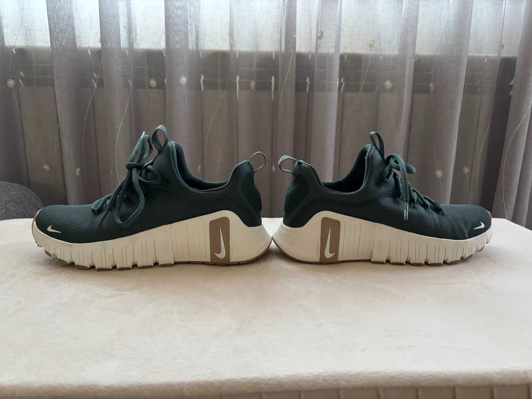 Nike Обувки W FREE METCON 6  Зелен
