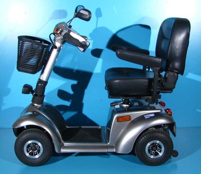 Scuter electric batrani/invalizi B+B Fortis - 6 km/h