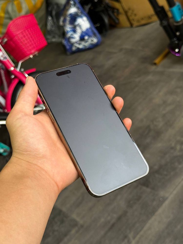 Iphone 14 pro max.