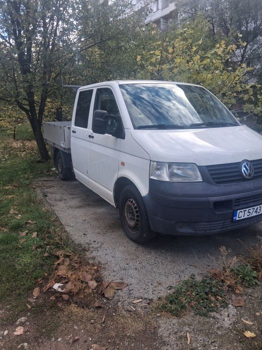 Бусове каравани камиони