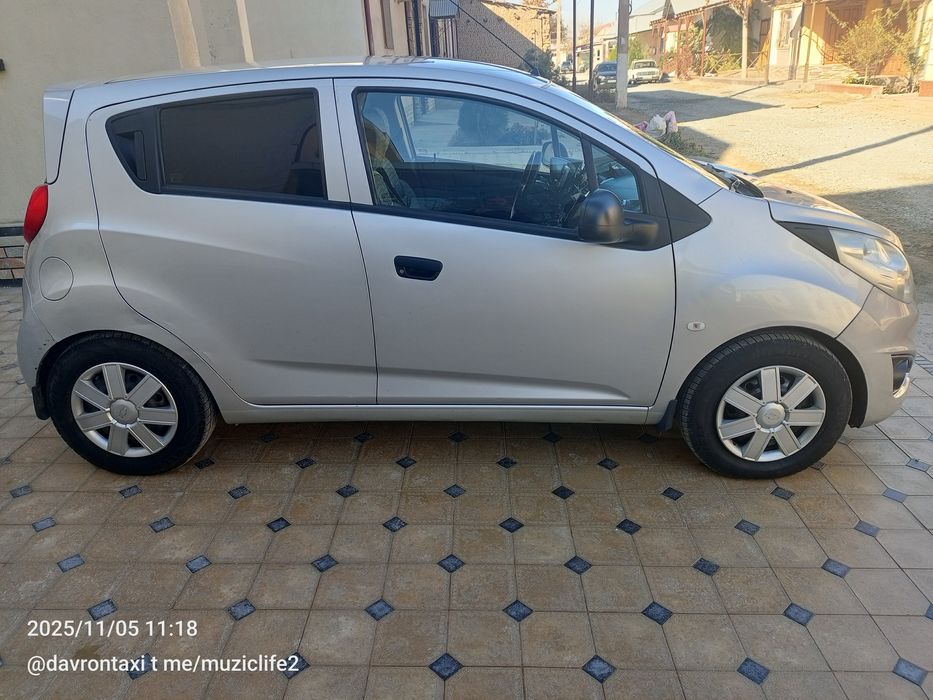 Spark sotiladi egadan