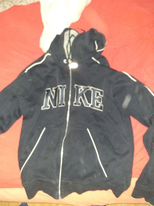 Urgent,Hanorac nike mărimea m
