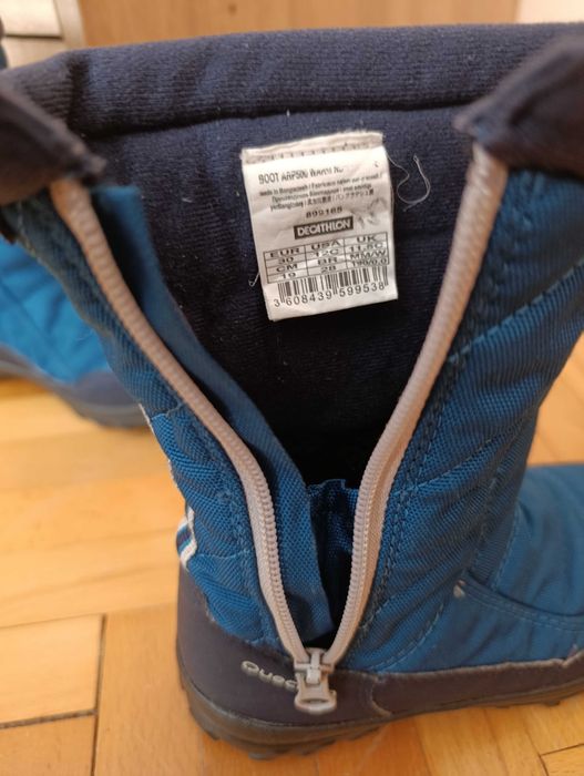 Детски ботуши от Декатлон, 30 номер.