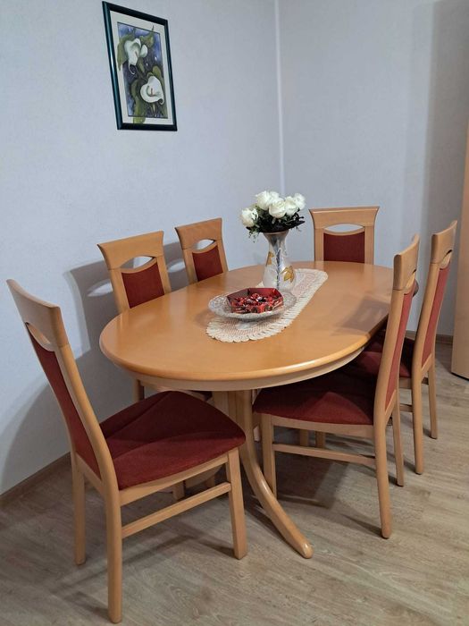 Mobila + masa cu 6 scaune pt sufragerie