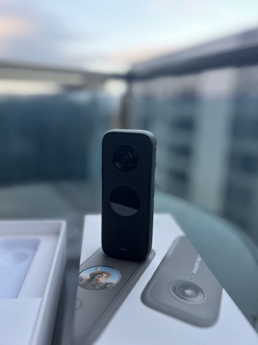 Camera Insta 360 X2