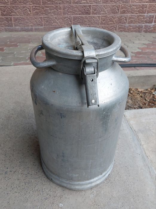 Фляга аллюминиевую продам.