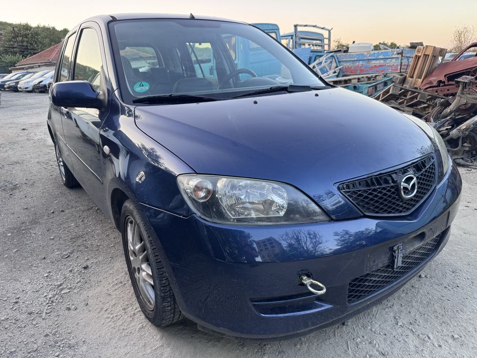 Mazda 2 1.4i 80hp 2005г На Части